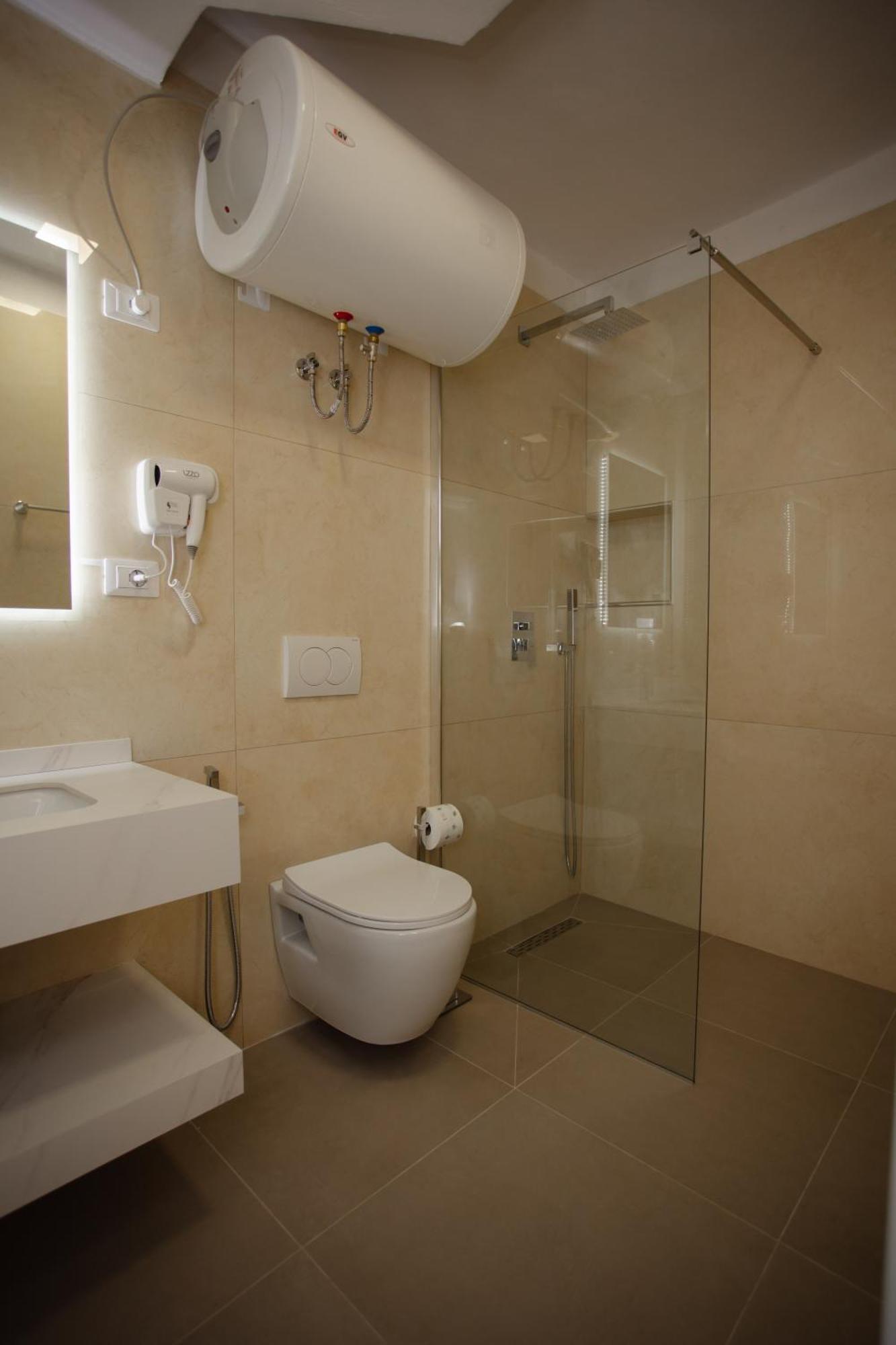City Center Studio Apartments Shkodër Eksteriør billede