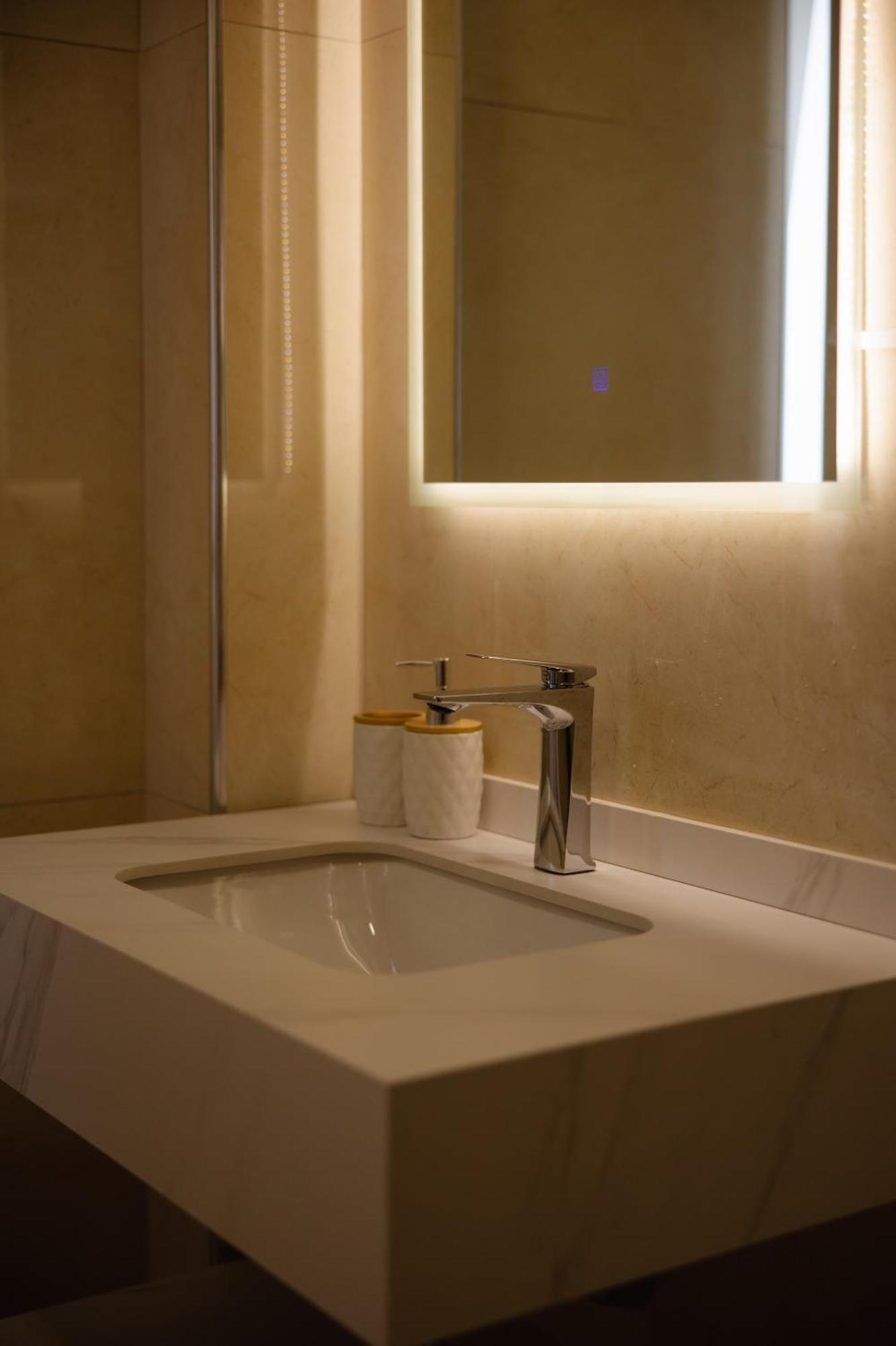 City Center Studio Apartments Shkodër Eksteriør billede