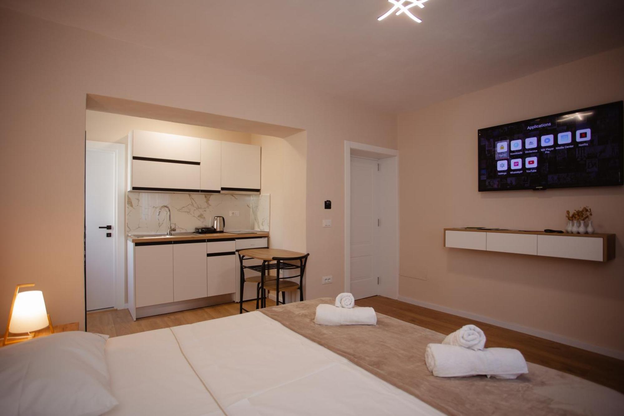 City Center Studio Apartments Shkodër Eksteriør billede